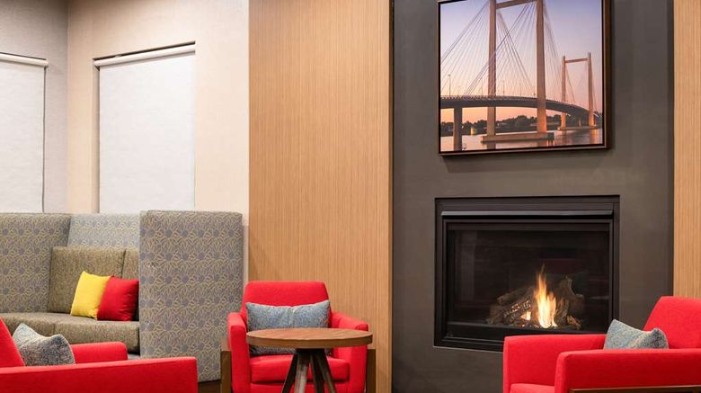 <b>Hampton Inn Richland-Tri Cities Lobby</b>. Images powered by <a href="https://iceportal.shijigroup.com/" title="IcePortal" target="_blank">IcePortal</a>.