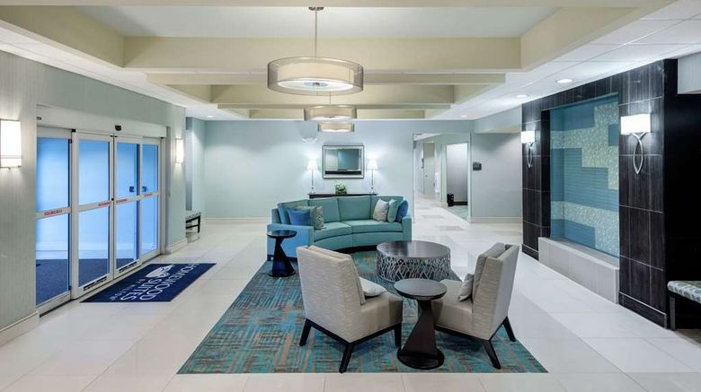 <b>Homewood Suites by Hilton Lobby</b>. Images powered by <a href="https://iceportal.shijigroup.com/" title="IcePortal" target="_blank">IcePortal</a>.