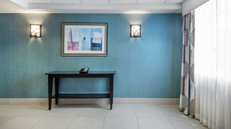 <b>Homewood Suites by Hilton Lobby</b>. Images powered by <a href="https://iceportal.shijigroup.com/" title="IcePortal" target="_blank">IcePortal</a>.