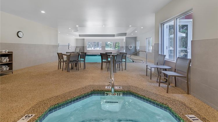 Homewood Suites Dover Pool