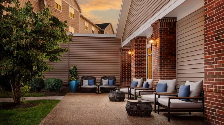 <b>Homewood Suites by Hilton - Portsmouth Exterior</b>. Images powered by <a href="https://iceportal.shijigroup.com/" title="IcePortal" target="_blank">IcePortal</a>.