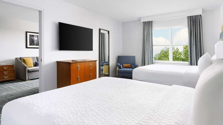 <b>Homewood Suites by Hilton - Portsmouth Room</b>. Images powered by <a href="https://iceportal.shijigroup.com/" title="IcePortal" target="_blank">IcePortal</a>.