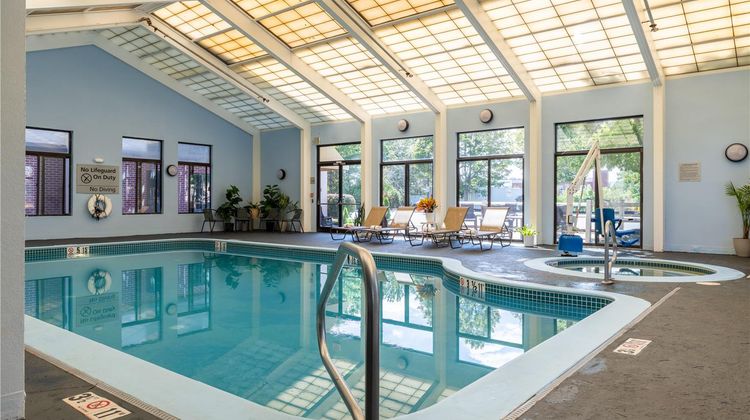 Hampton Inn Portsmouth Central Pool