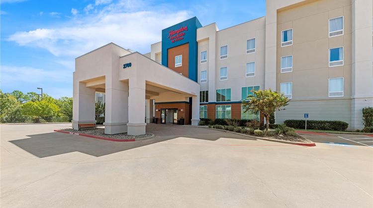 Hampton Inn & Suites Palestine Exterior