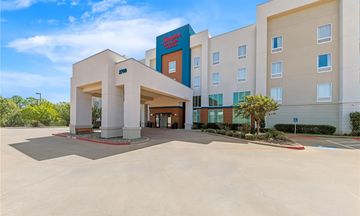 Hampton Inn & Suites Palestine