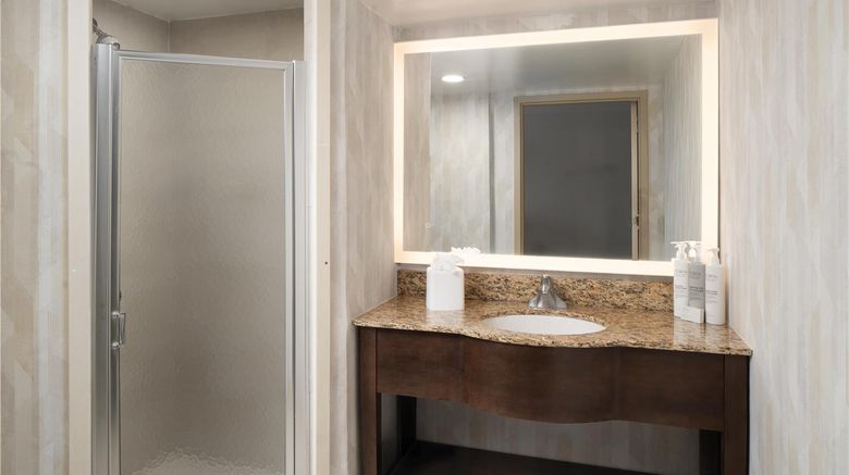 <b>Hampton Inn Hopewell Fort Lee Room</b>. Images powered by <a href="https://iceportal.shijigroup.com/" title="IcePortal" target="_blank">IcePortal</a>.