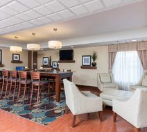 Hampton Inn Port Huron Lobby