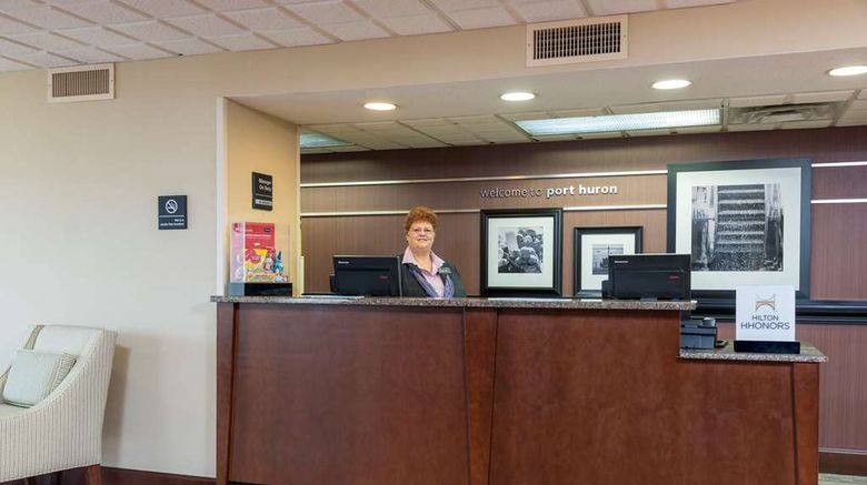 <b>Hampton Inn Port Huron Lobby</b>. Images powered by <a href="https://iceportal.shijigroup.com/" title="IcePortal" target="_blank">IcePortal</a>.