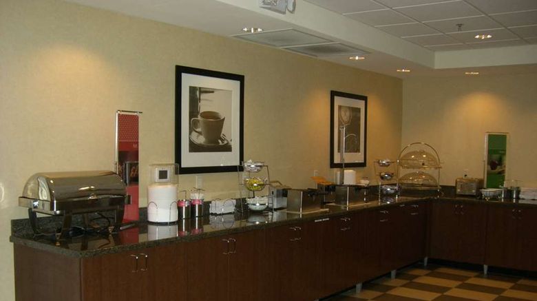 <b>Hampton Inn & Suites Pueblo North Restaurant</b>. Images powered by <a href="https://iceportal.shijigroup.com/" title="IcePortal" target="_blank">IcePortal</a>.