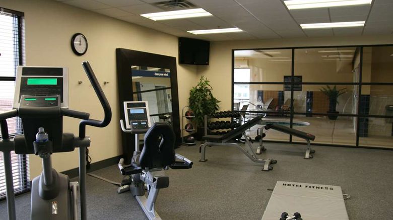 <b>Hampton Inn & Suites Pueblo North Health</b>. Images powered by <a href="https://iceportal.shijigroup.com/" title="IcePortal" target="_blank">IcePortal</a>.