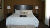 Hampton Inn & Suites Pueblo North Room