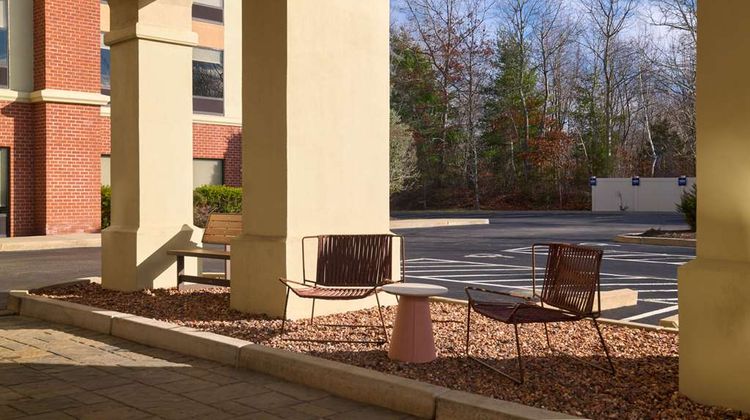 Hampton Inn/Suites Providence/Smithfield Exterior