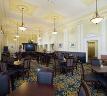 Hampton Inn & Suites-Providence Downtown Lobby