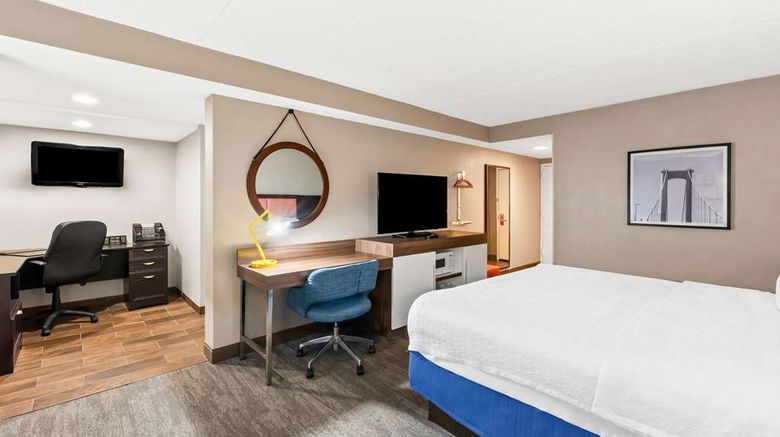 <b>Hampton Inn Pennsville Room</b>. Images powered by <a href="https://iceportal.shijigroup.com/" title="IcePortal" target="_blank">IcePortal</a>.