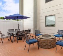 Hampton Inn Pine Grove Exterior