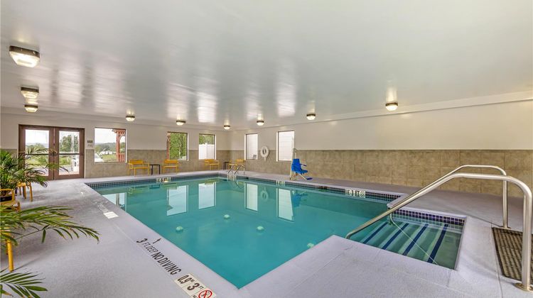 Hampton Inn Pine Grove Pool