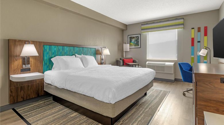 <b>Hampton Inn Pine Grove Room</b>. Images powered by <a href="https://iceportal.shijigroup.com/" title="IcePortal" target="_blank">IcePortal</a>.