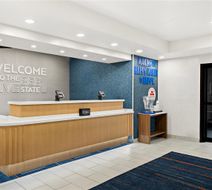 Hampton Inn Provo Lobby