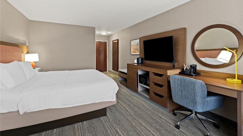 <b>Hampton Inn Provo Room</b>. Images powered by <a href="https://iceportal.shijigroup.com/" title="IcePortal" target="_blank">IcePortal</a>.