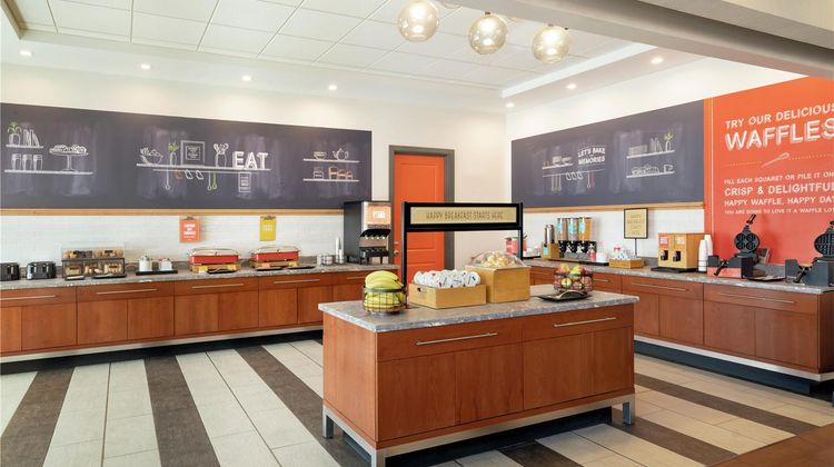 Hampton Inn Portland Downtown-Waterfront Restaurant