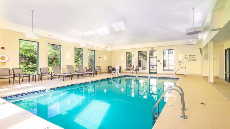 <b>Hampton Inn Freeport Pool</b>. Images powered by <a href="https://iceportal.shijigroup.com/" title="IcePortal" target="_blank">IcePortal</a>.