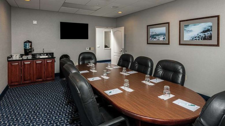 <b>Homewood Suites Portland Meeting</b>. Images powered by <a href="https://iceportal.shijigroup.com/" title="IcePortal" target="_blank">IcePortal</a>.