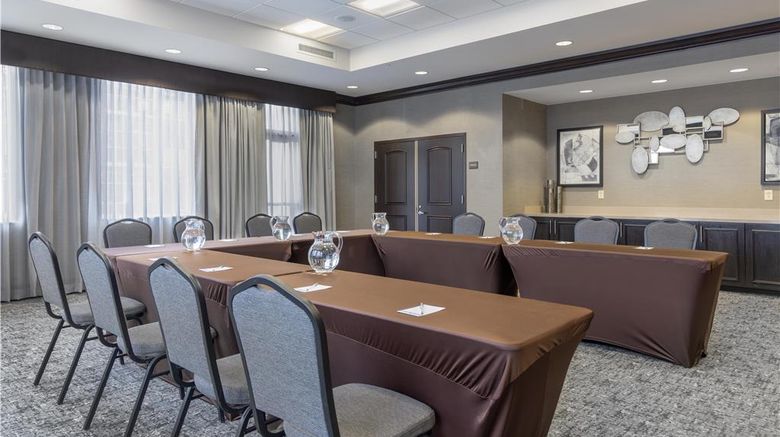 <b>Hampton Inn Lewiston/Auburn Meeting</b>. Images powered by <a href="https://iceportal.shijigroup.com/" title="IcePortal" target="_blank">IcePortal</a>.