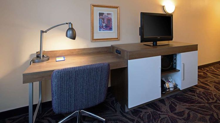 Hampton Inn & Suites Bremerton Room