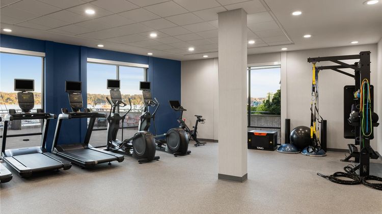 Hampton Inn & Suites Bremerton Health