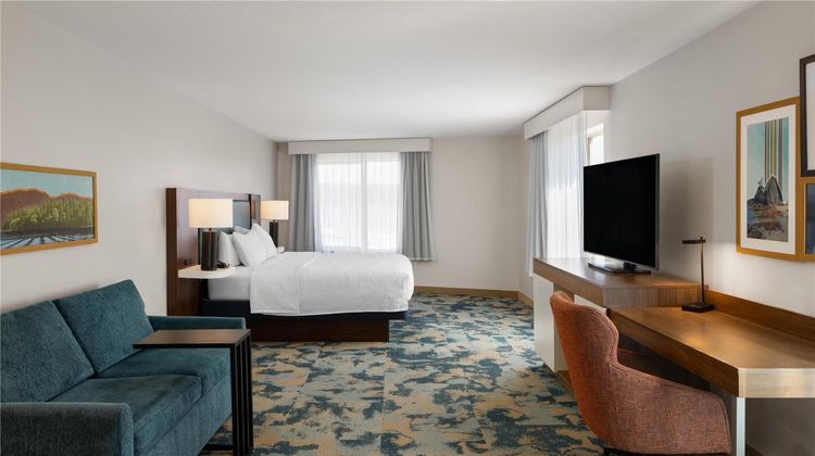 Hampton Inn & Suites Bremerton Room
