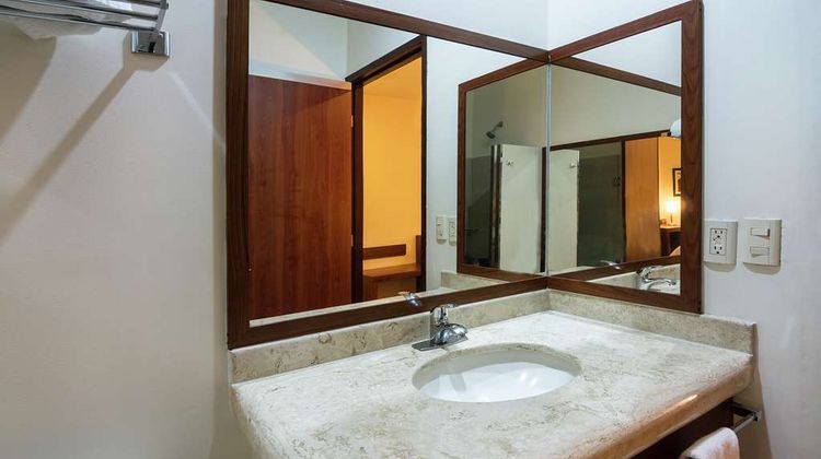 Hampton Inn by Hilton San Juan del Rio Room