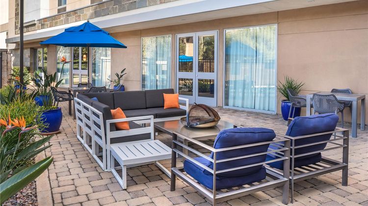 Hampton Inn & Suites Riverside/Corona Ea Exterior