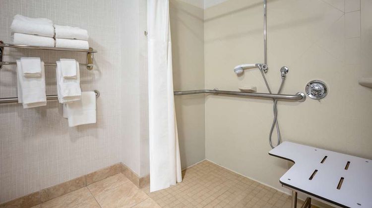 Hampton Inn Taunton Room