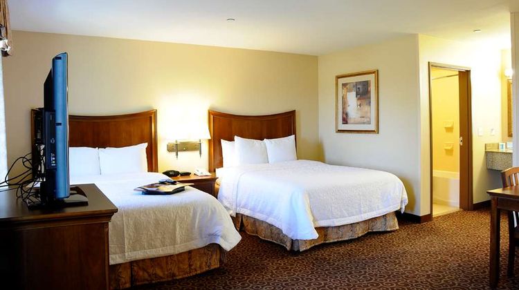 Hampton Inn & Suites Red Bluff Room