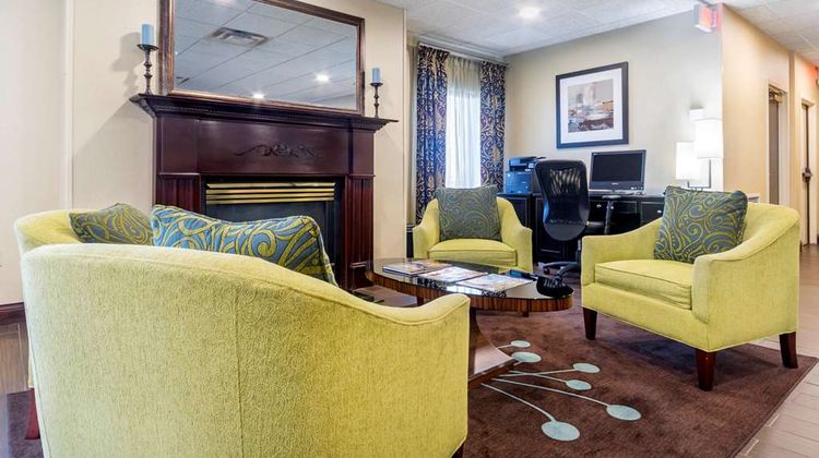 Hampton Inn Richmond Lobby