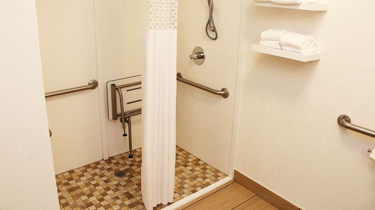 Hampton Inn Richmond Room