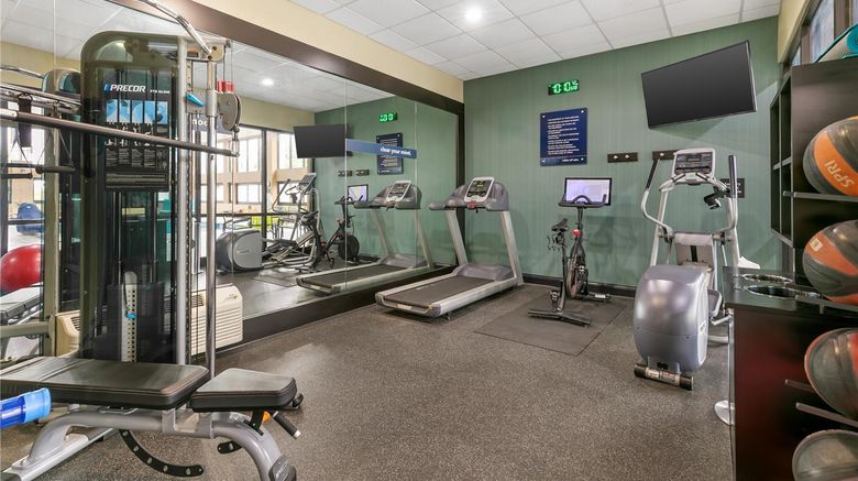 <b>Hampton Inn Richmond Health</b>. Images powered by <a href="https://iceportal.shijigroup.com/" title="IcePortal" target="_blank">IcePortal</a>.