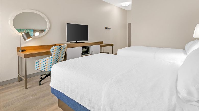 <b>Hampton Inn Richmond Room</b>. Images powered by <a href="https://iceportal.shijigroup.com/" title="IcePortal" target="_blank">IcePortal</a>.