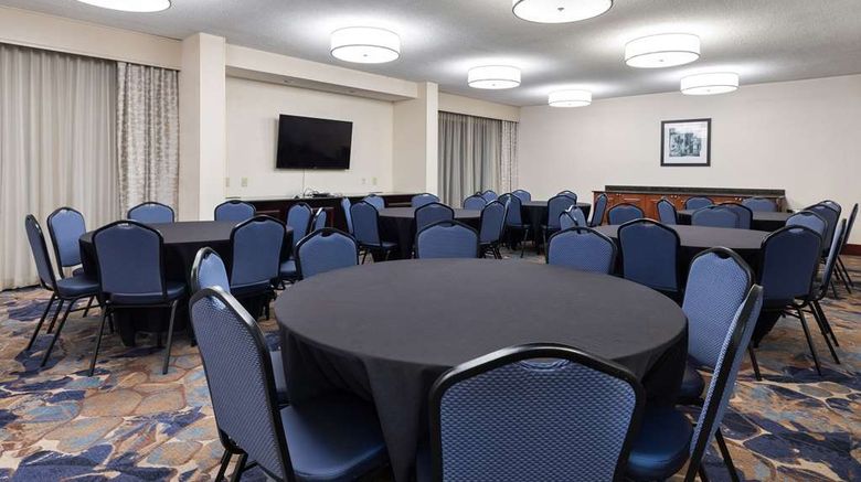 <b>Hampton Inn Rock Hill Meeting</b>. Images powered by <a href="https://iceportal.shijigroup.com/" title="IcePortal" target="_blank">IcePortal</a>.
