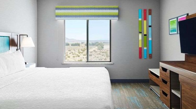 Hampton Inn & Suites Ridgecrest Room