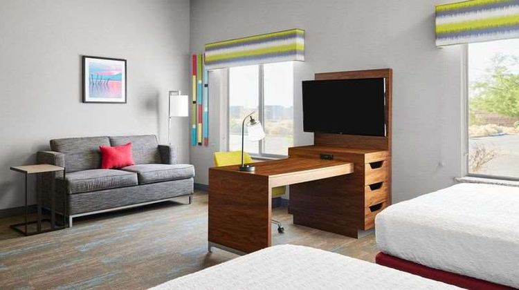 Hampton Inn & Suites Ridgecrest Room