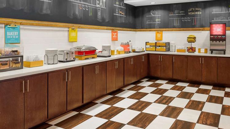 Hampton Inn & Suites Ridgecrest Restaurant