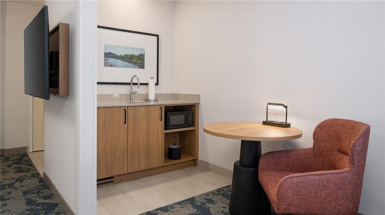 Hampton Inn & Suites Redding Other
