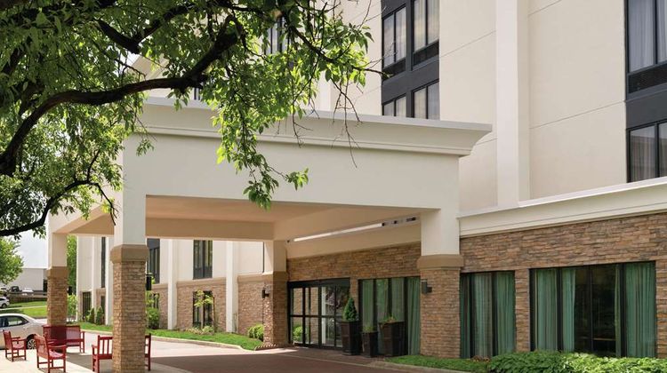 Hampton Inn Reading-Wyomissing Exterior