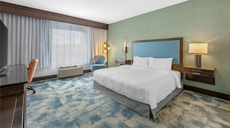 Hampton Inn & Suites Bend Room