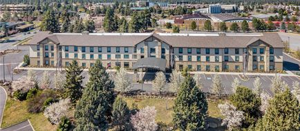 Hampton Inn & Suites Bend Exterior