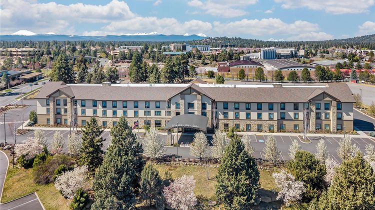 Hampton Inn & Suites Bend Exterior