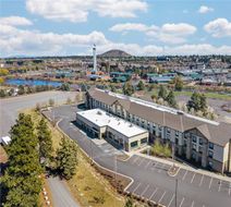 Hampton Inn & Suites Bend Exterior