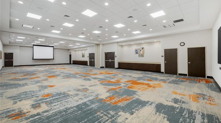 Hampton Inn & Suites Bend Meeting