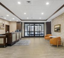 Hampton Inn & Suites Bend Lobby